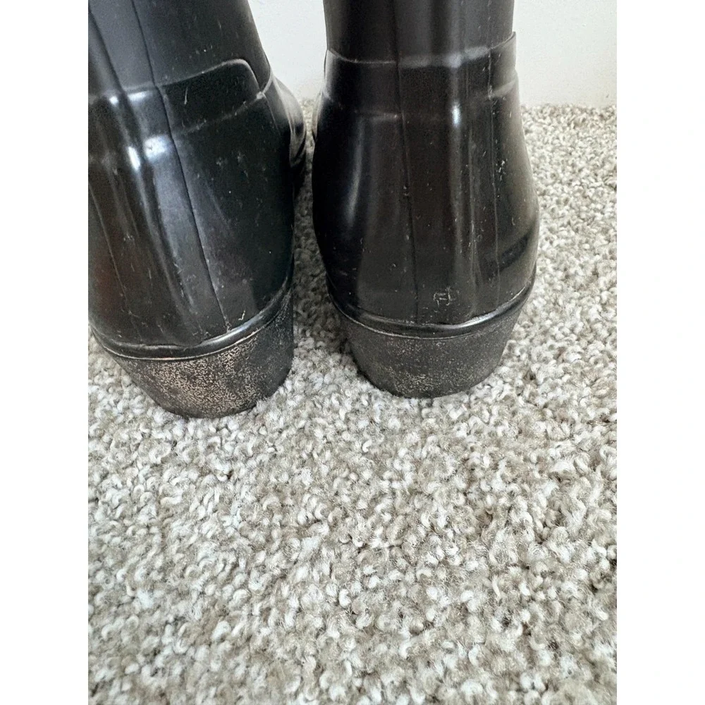 Hunter Black Rain Boots Women's 9 Refined Low Heel Biker Gloss Duo Outdoor